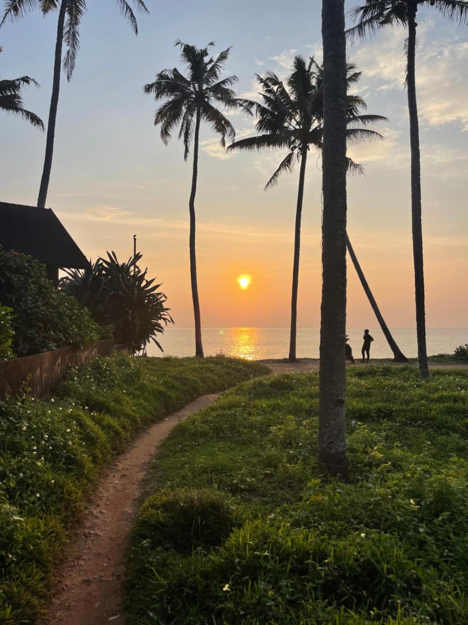 The First Place Yogaresort, Odayam Varkala Bagian luar foto