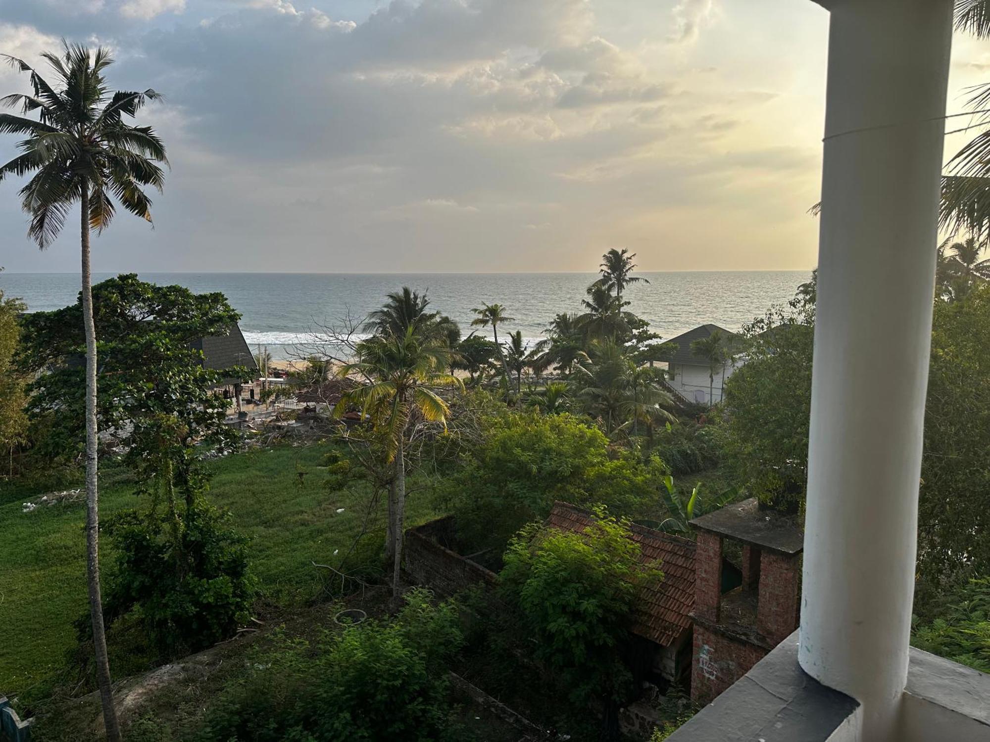 The First Place Yogaresort, Odayam Varkala Bagian luar foto